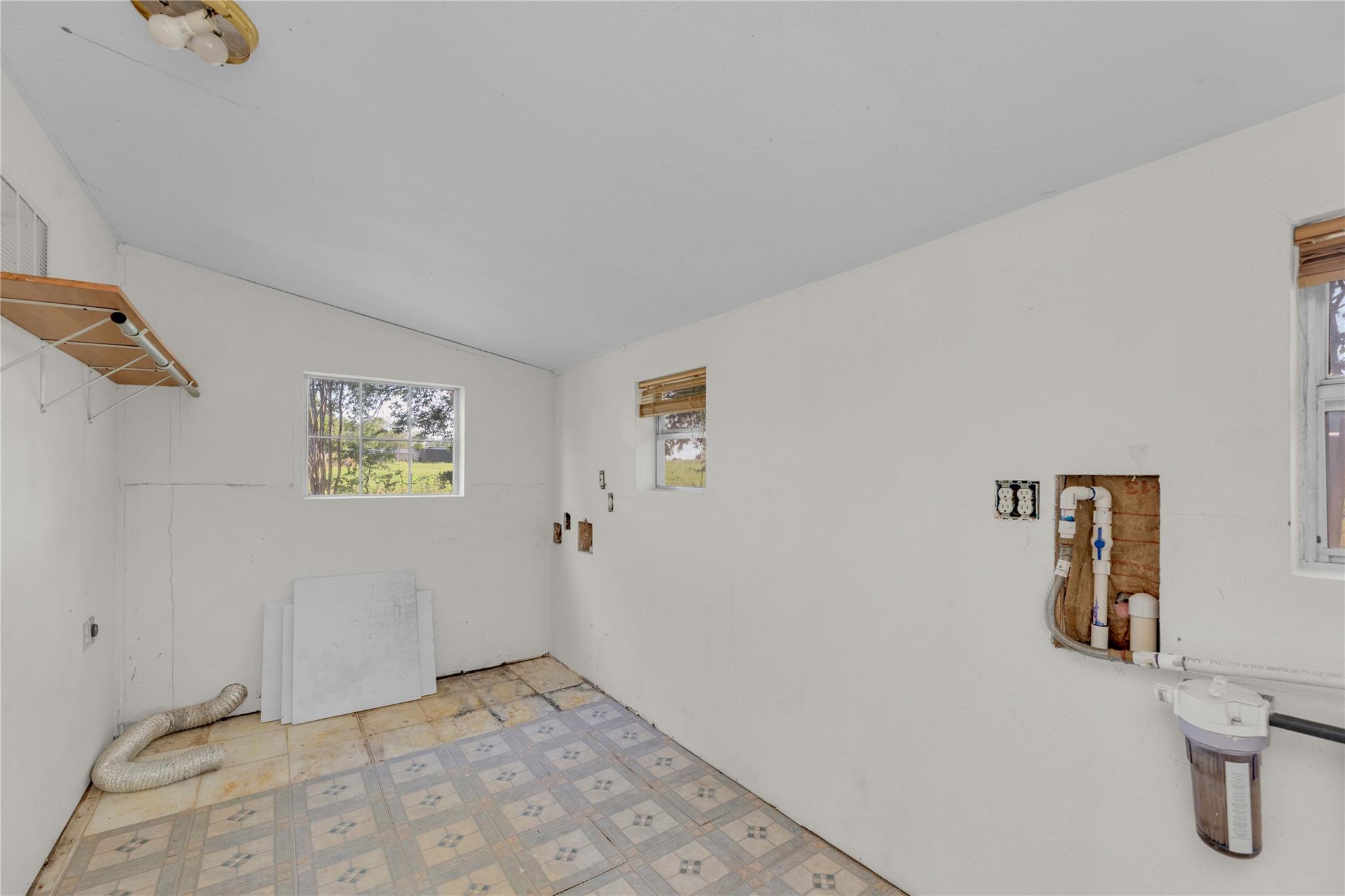 20235 Engelmann LN photo 17