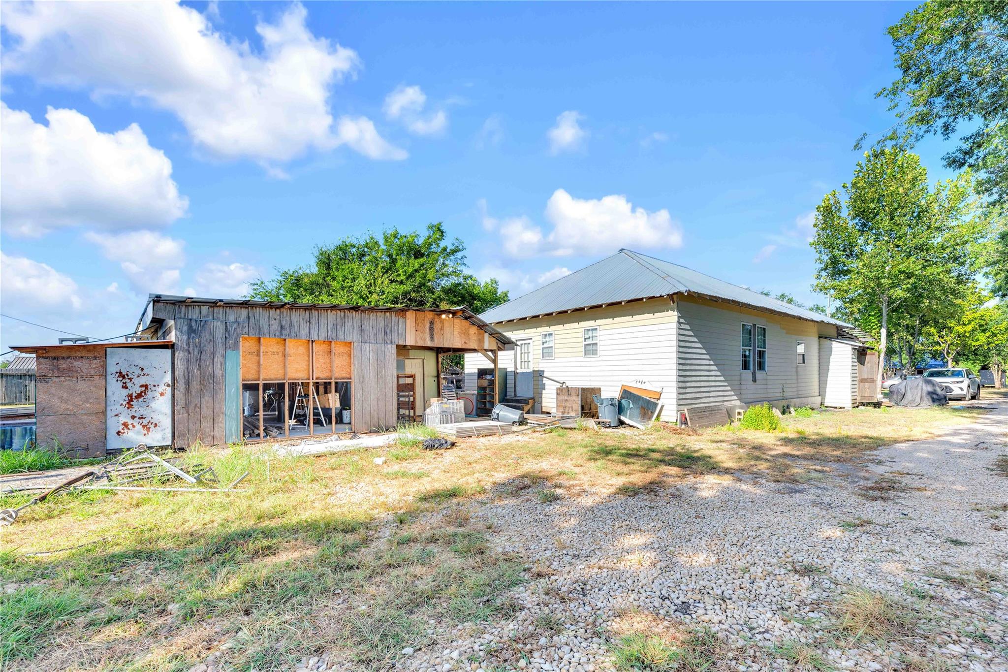 20235 Engelmann LN photo 32