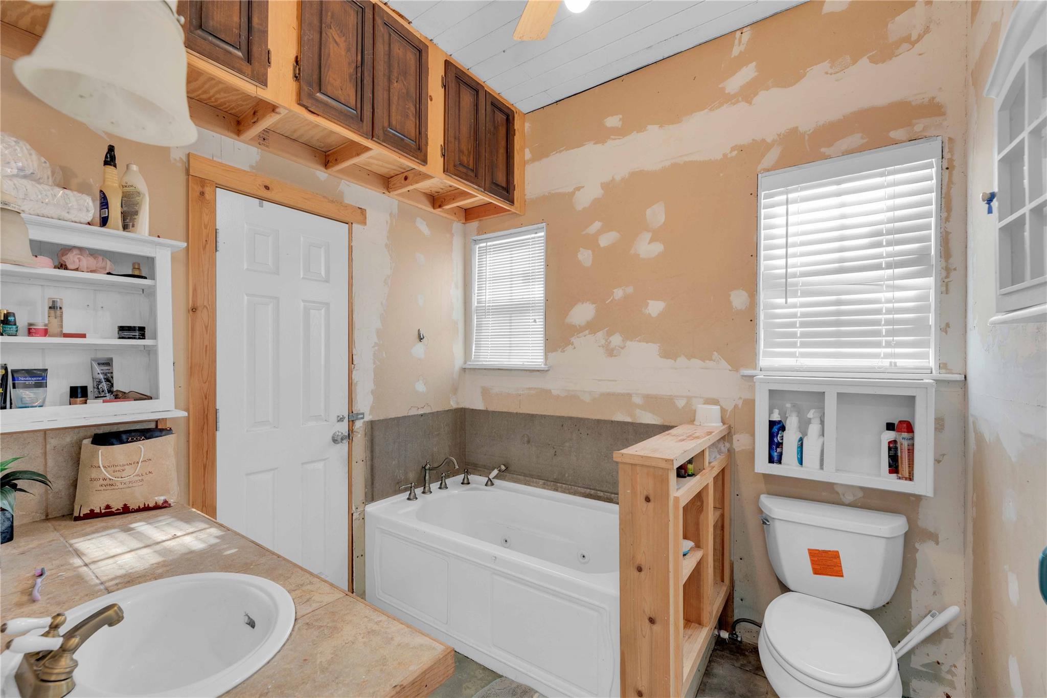 20235 Engelmann LN photo 27