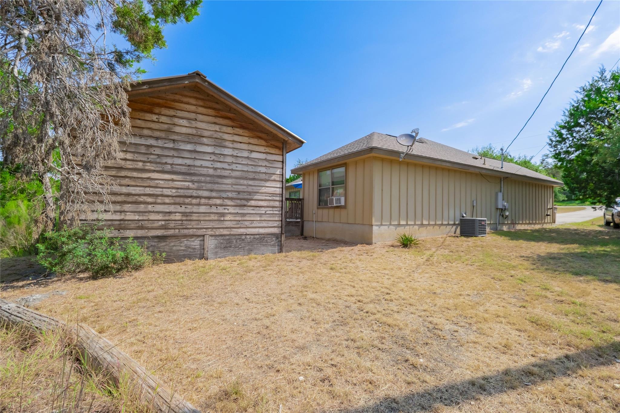 107 Garrett Way photo 31