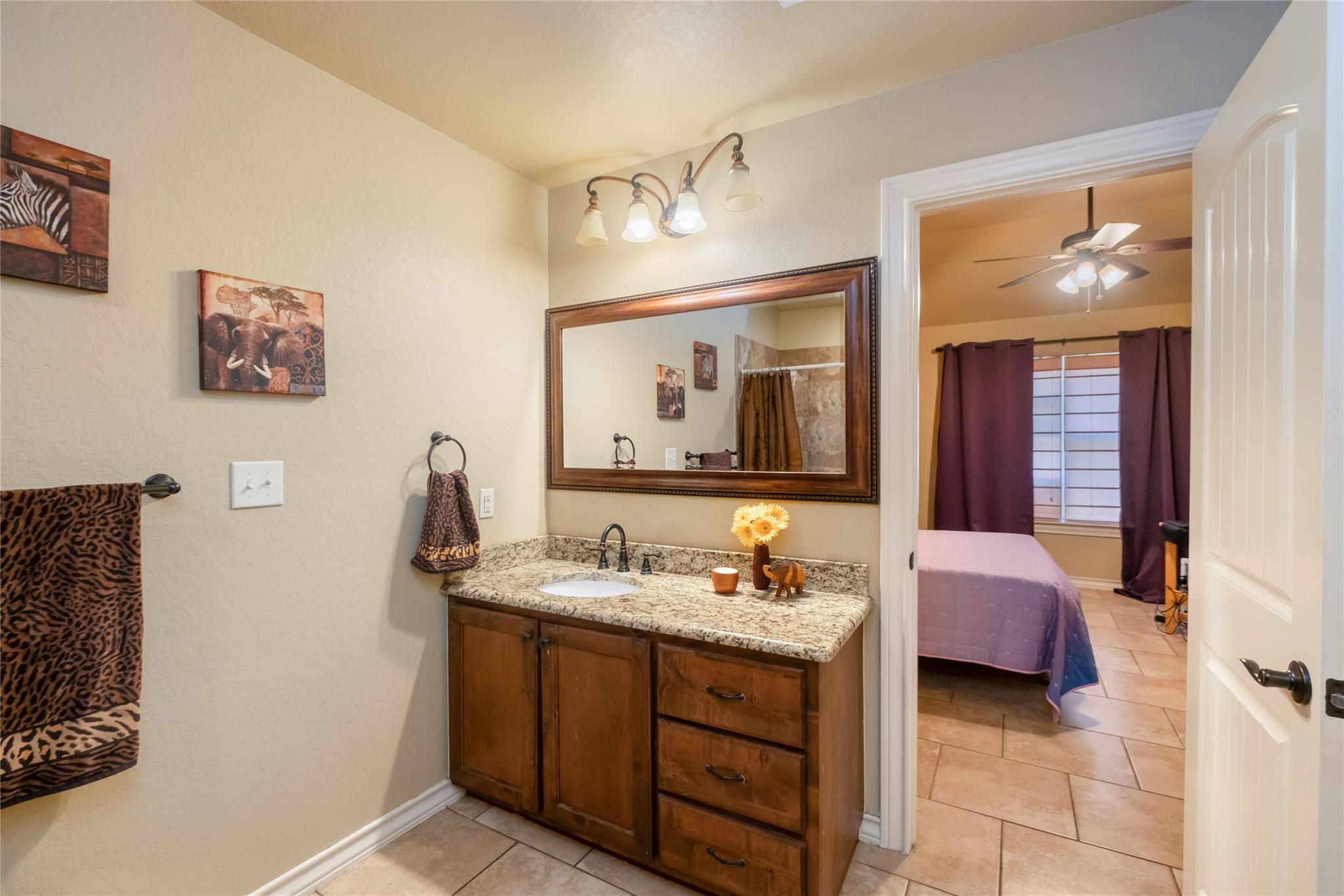 107 Garrett Way photo 18
