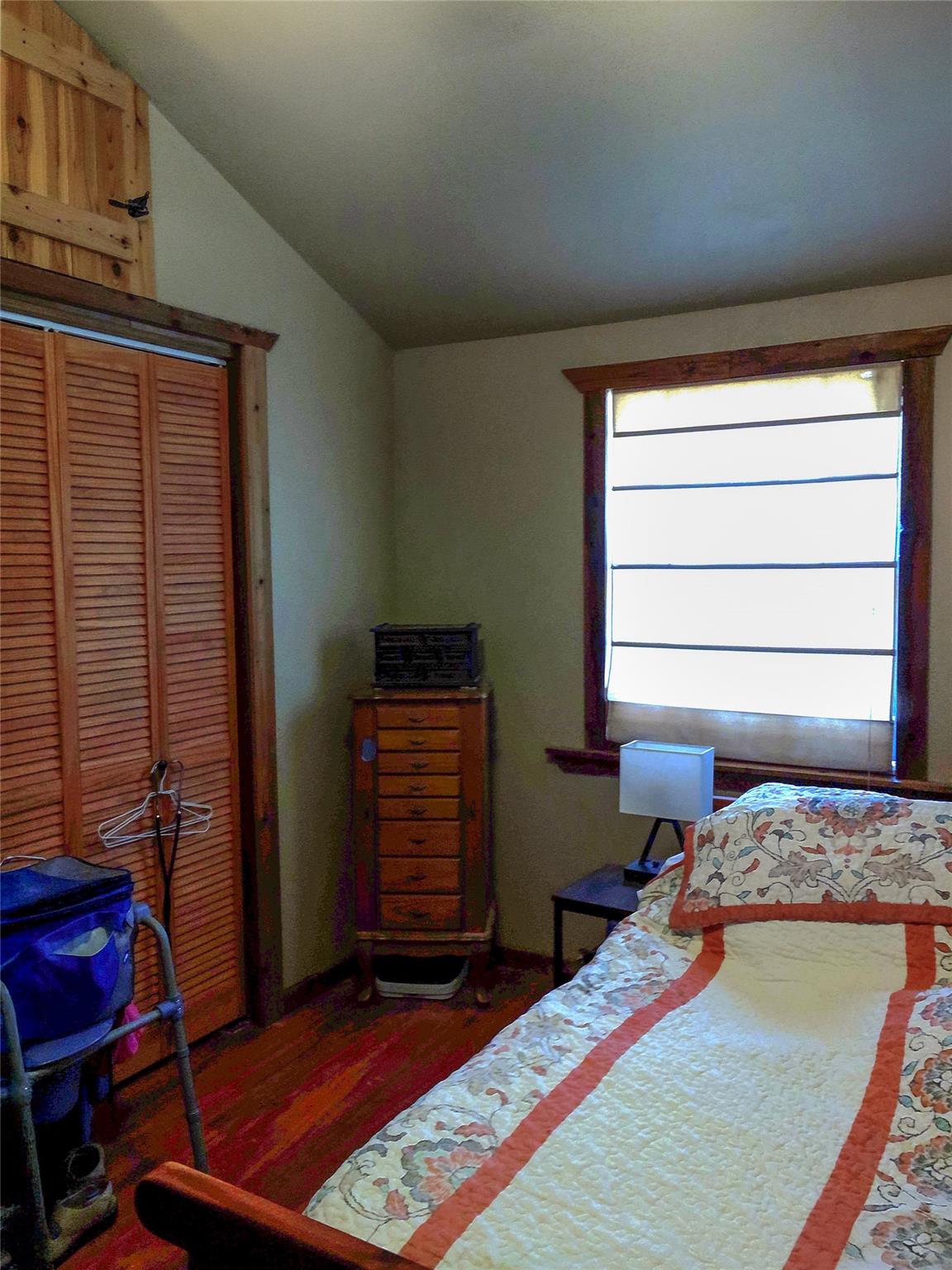 107 Garrett Way photo 28