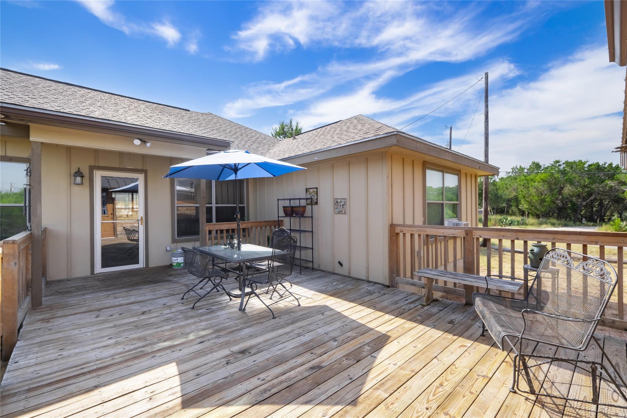 107 Garrett Way photo 23