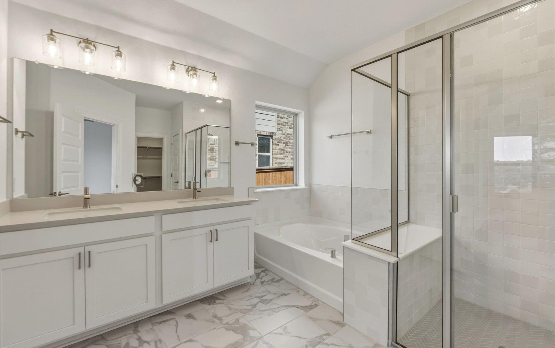 6900 Cliff Rose DR photo 12