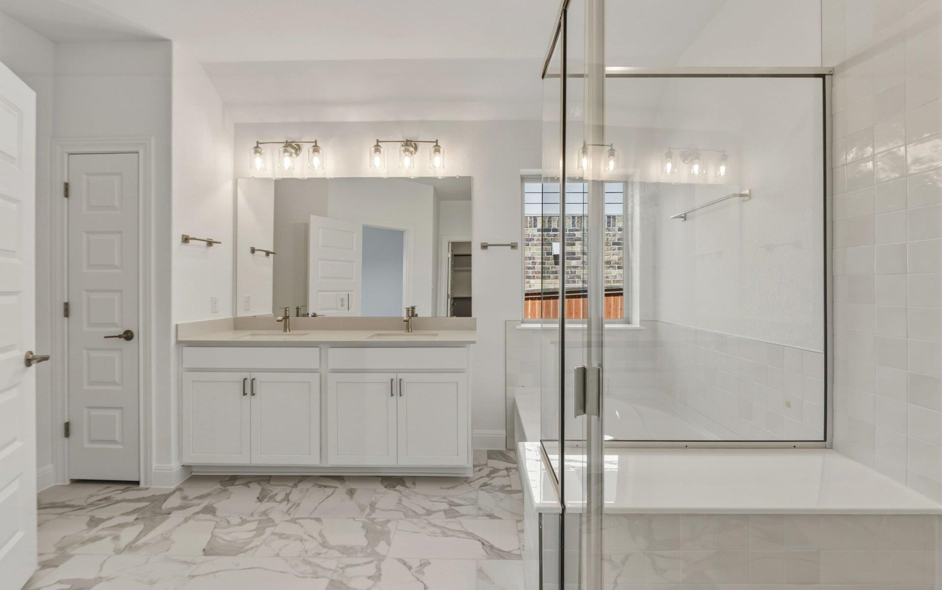 6900 Cliff Rose DR photo 11