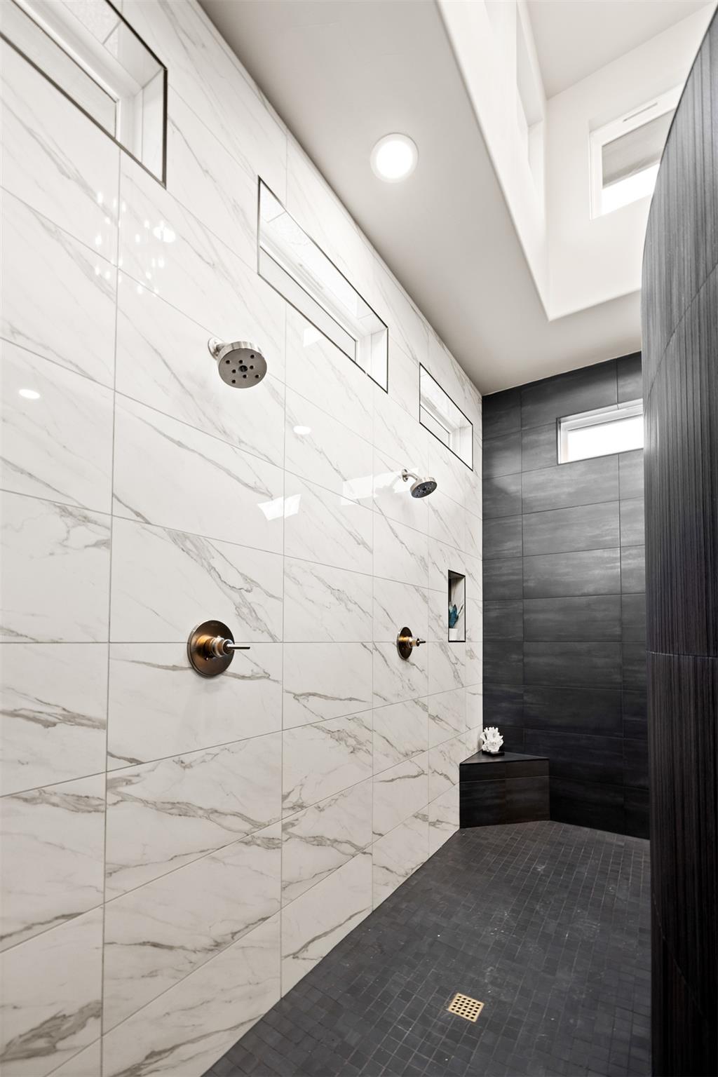 1758 Paradise PKWY photo 24