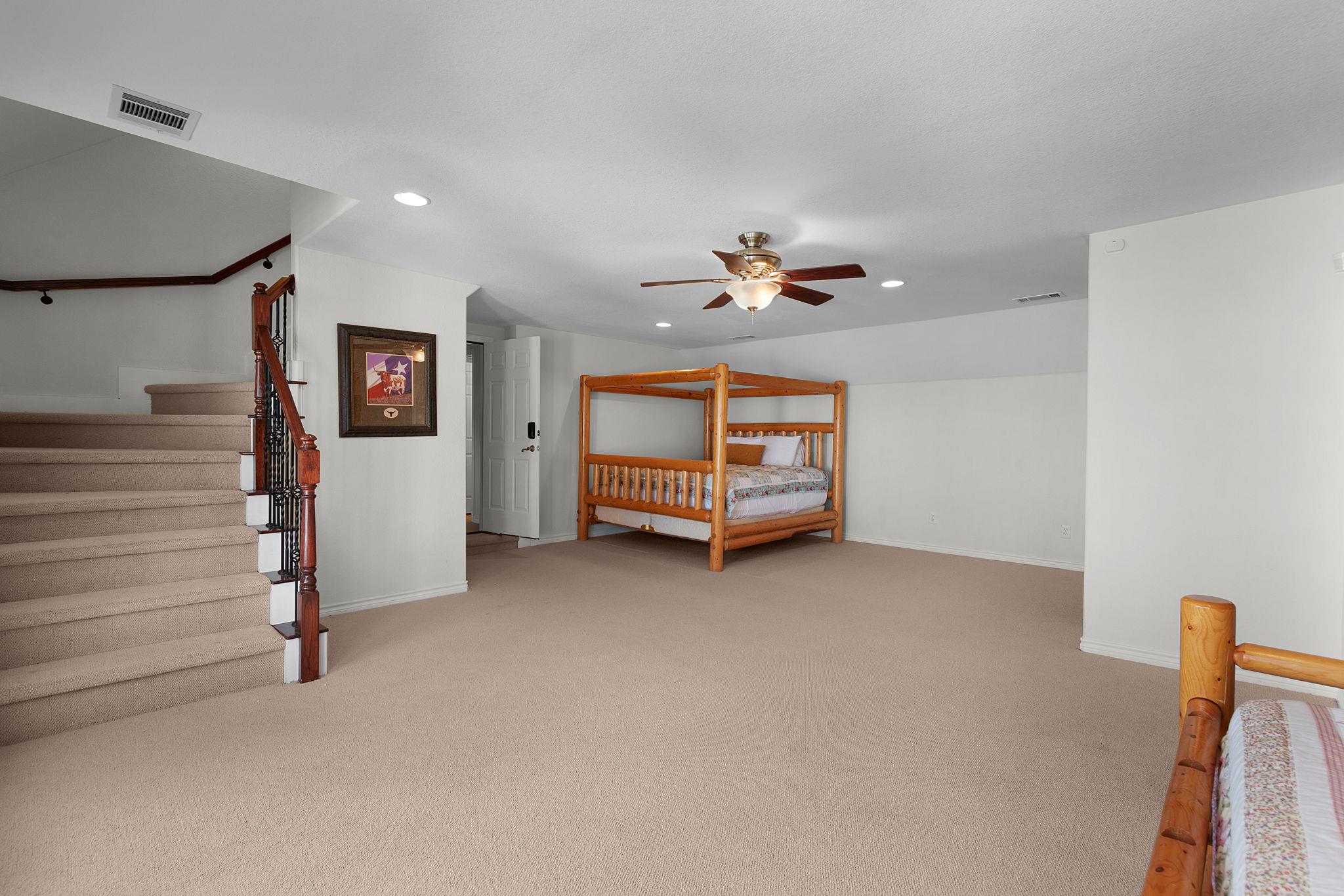 101 Kelly Emeralds RD photo 31