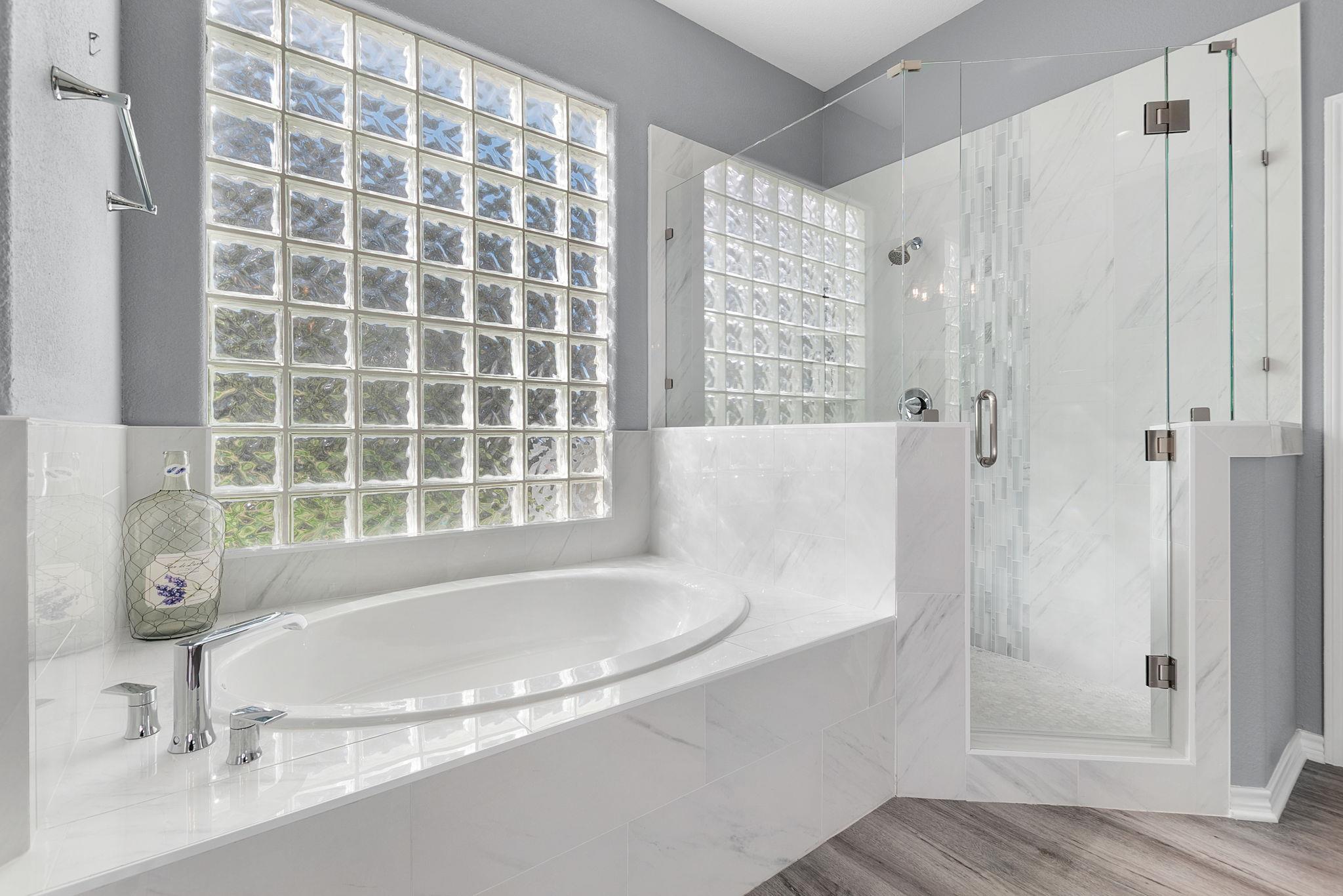 101 Kelly Emeralds RD photo 22