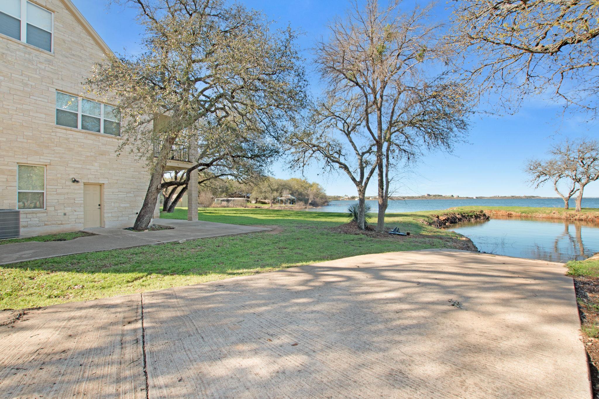 101 Kelly Emeralds RD photo 4