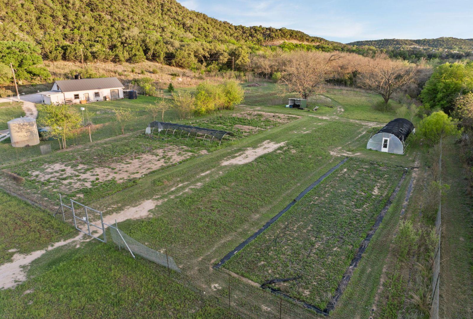 18405 Angel Valley DR photo 7