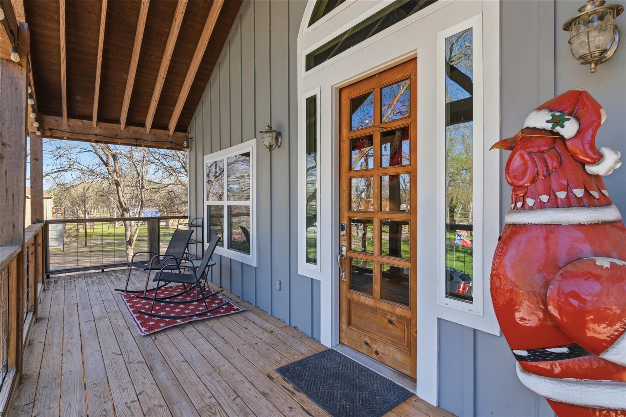 121 Lakeside DR photo 4