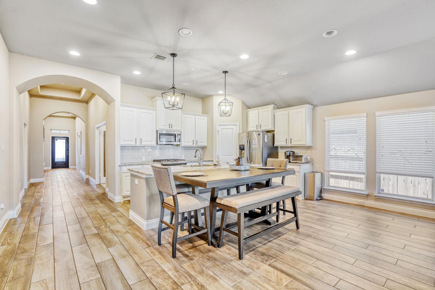 2416 BURBERRY LN photo 6