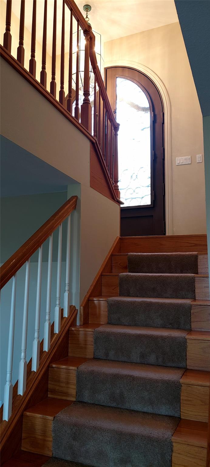 695 Sunset DR photo 20