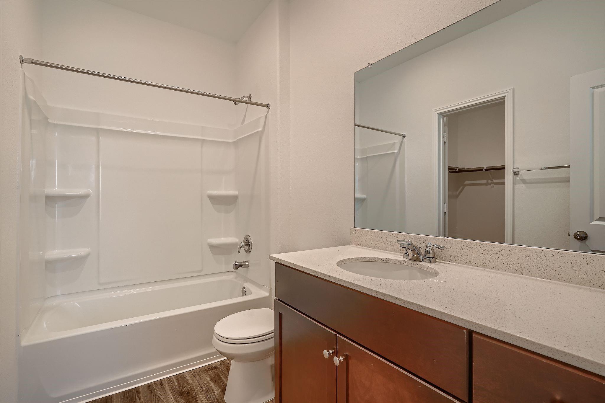 14212 Sandrock BND photo 6