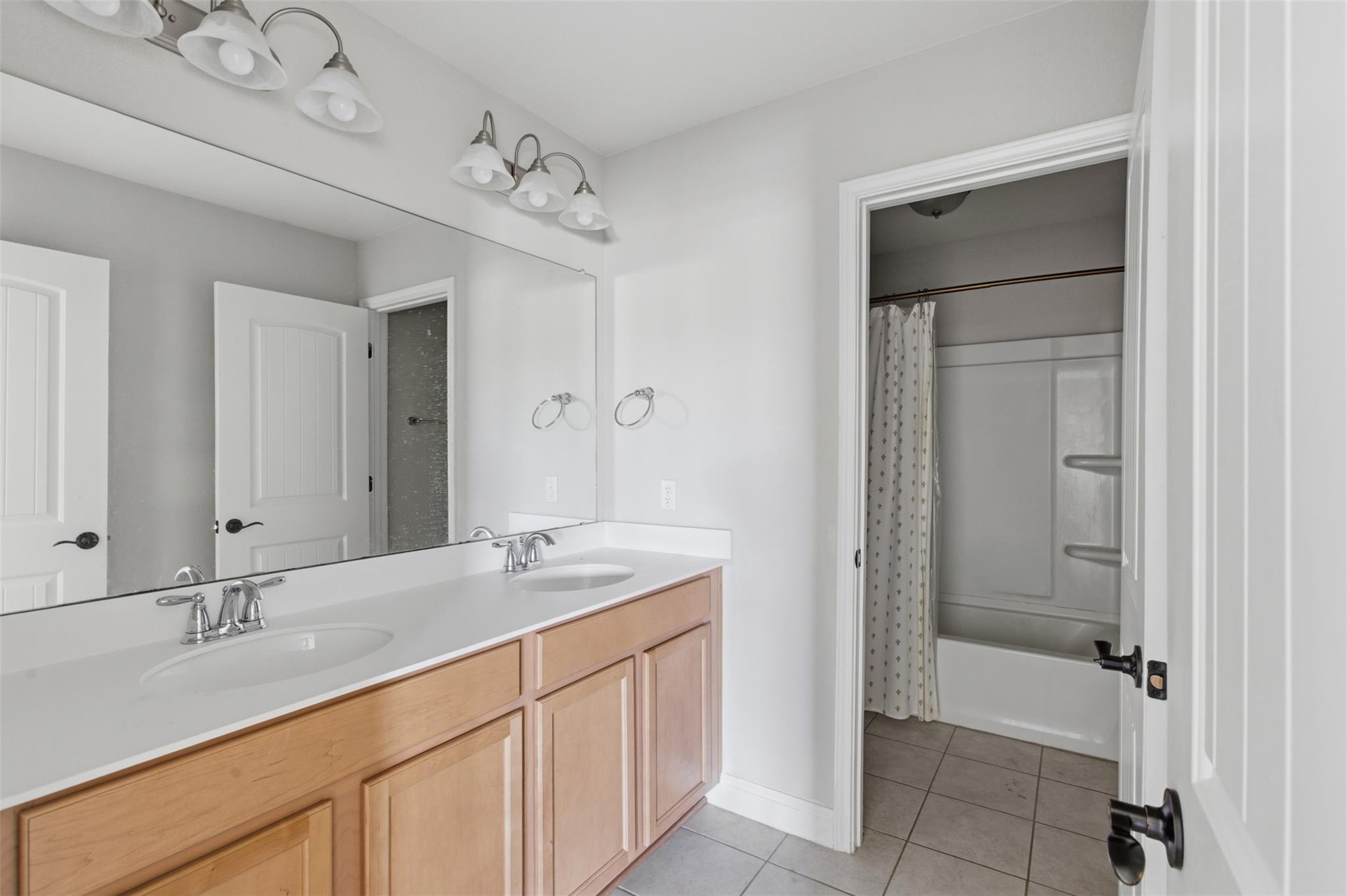 504 Andele WAY photo 28