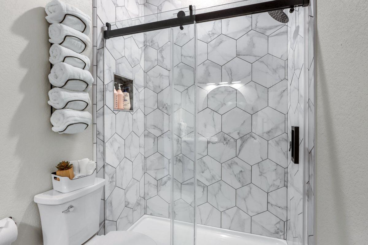 106 Chapparal CIR photo 20