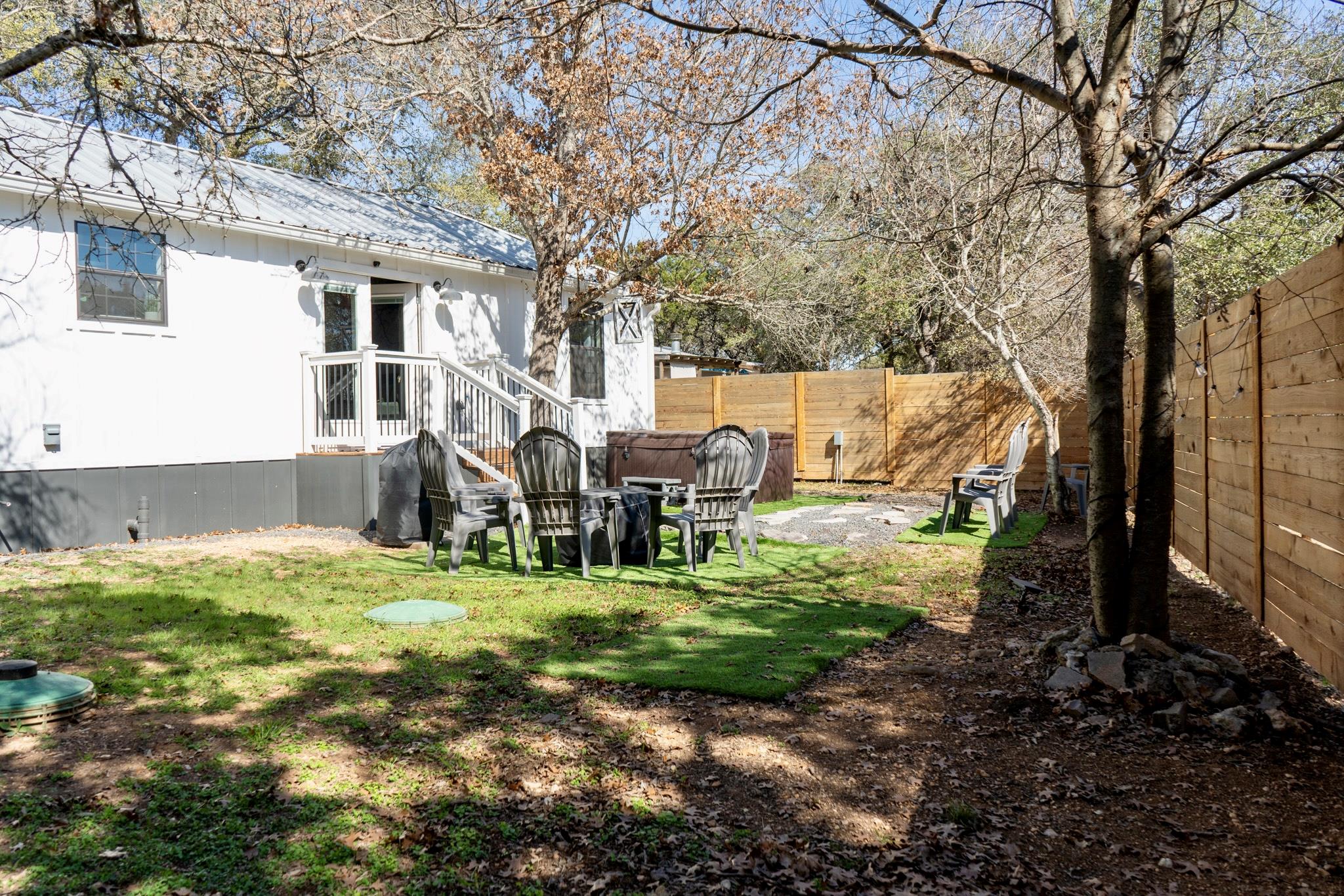 106 Chapparal CIR photo 30