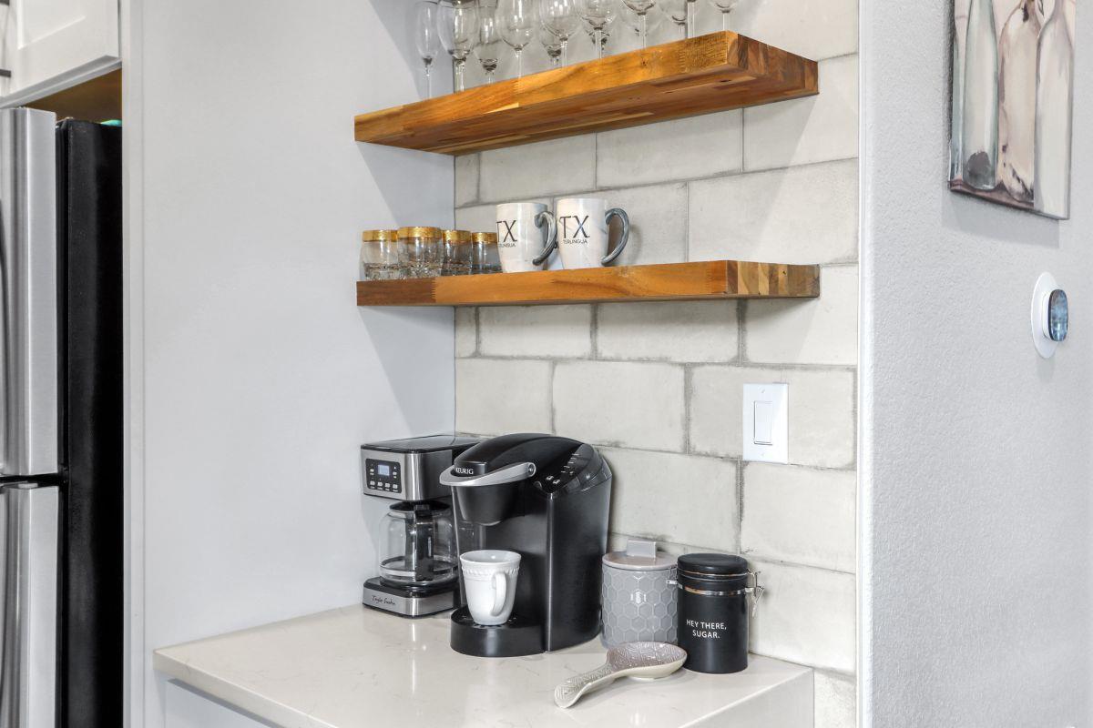 106 Chapparal CIR photo 15