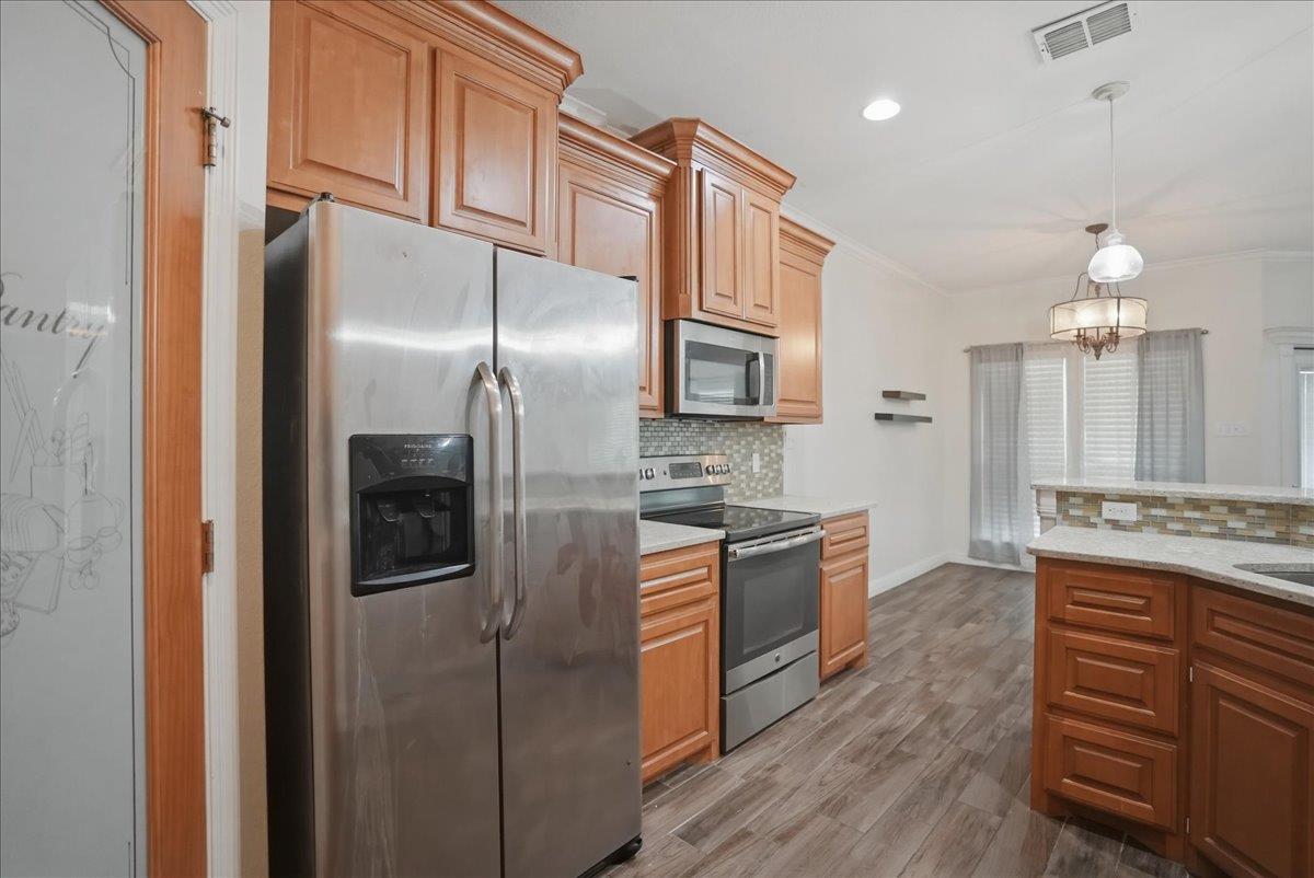 7166 Lake Placid DR photo 10