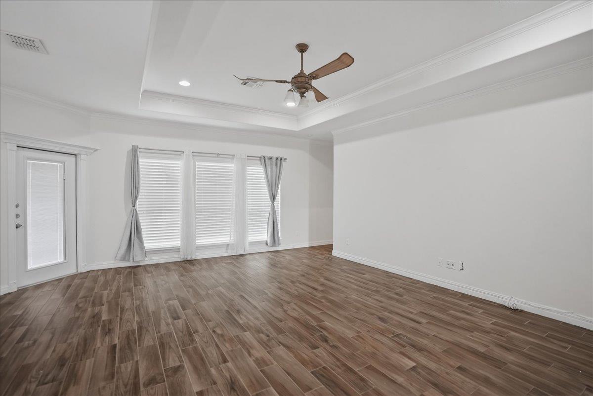 7166 Lake Placid DR photo 16