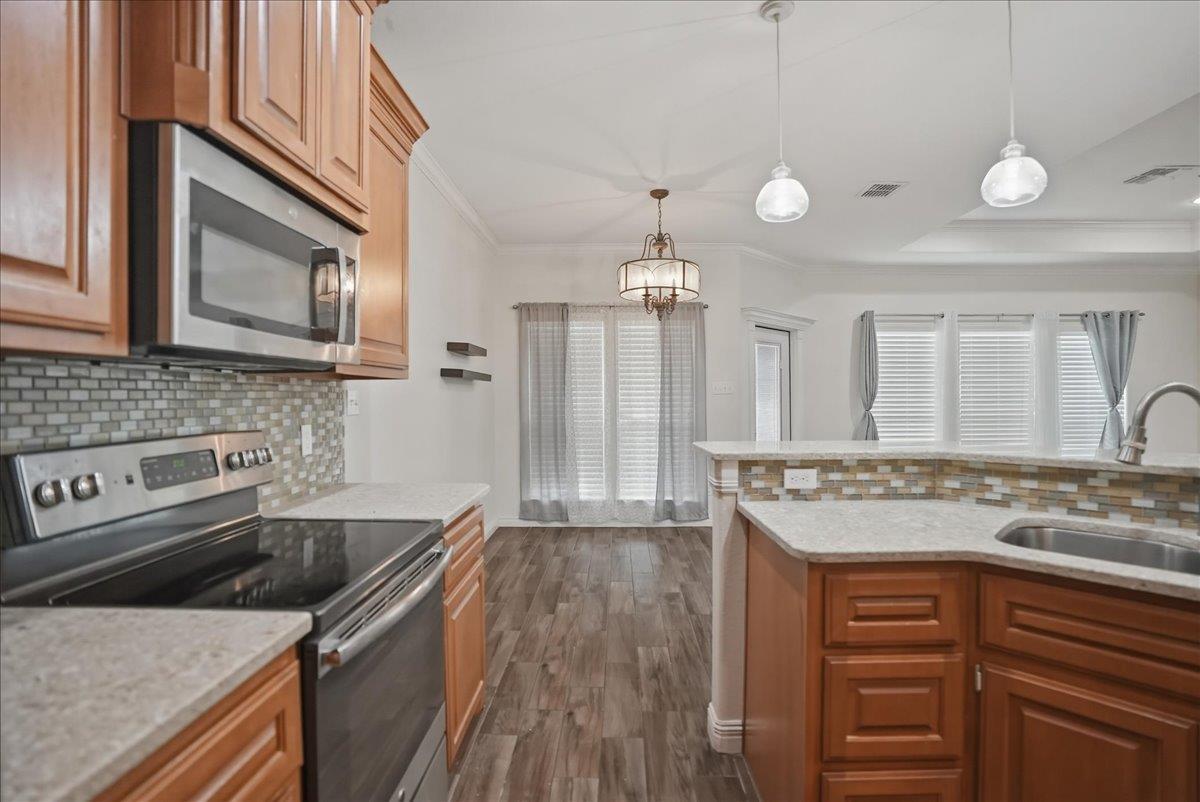 Photo of property for sale at 7166  Lake Placid Dr