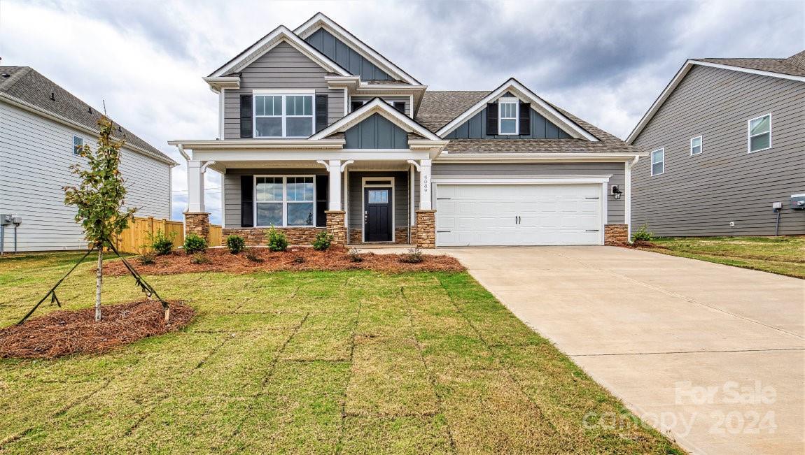 490 Fox Cove Road Hendersonville, North Carolina, United States Home