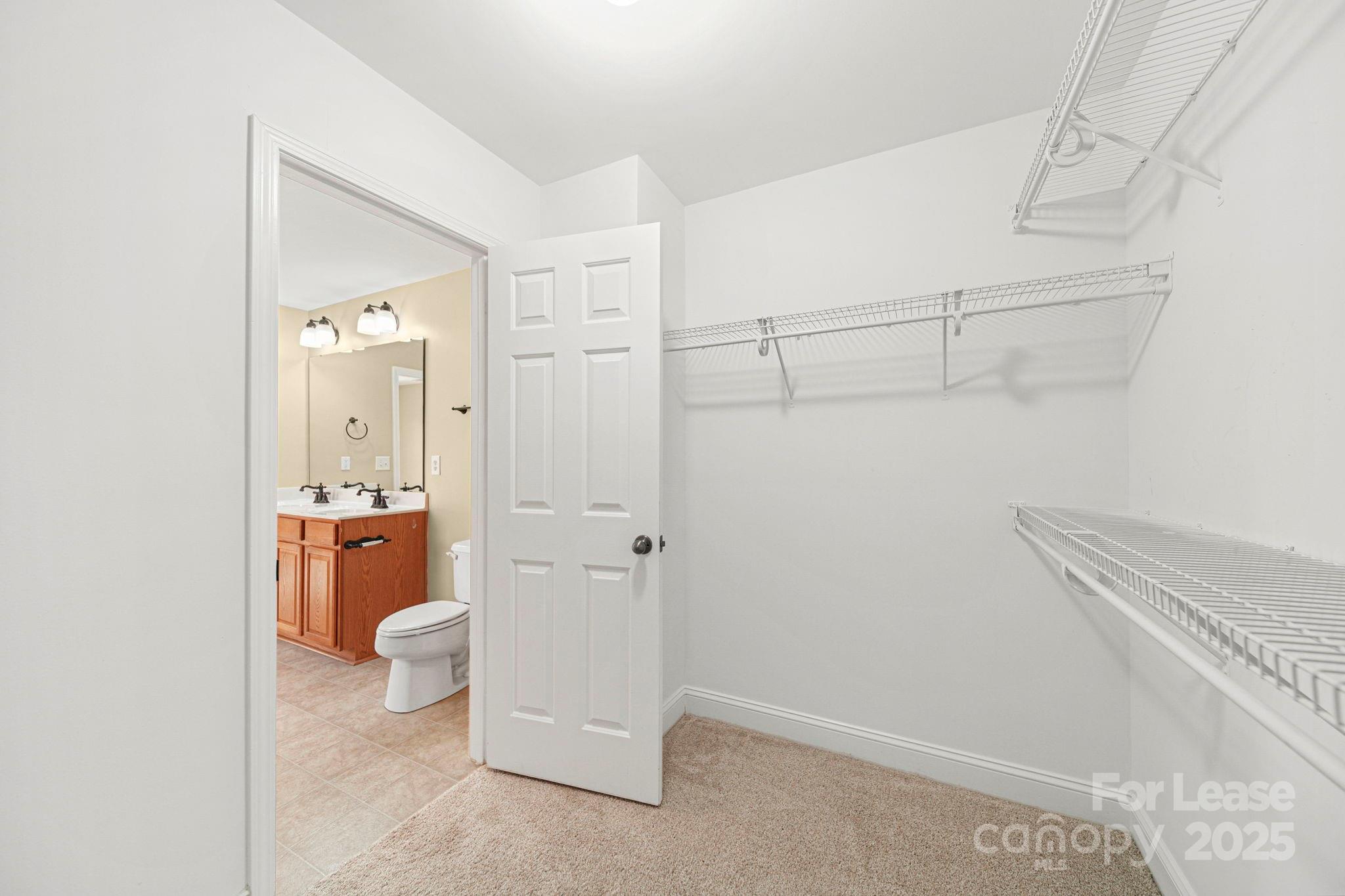 6223 Woodland Commons Drive, Charlotte, NC, 28269