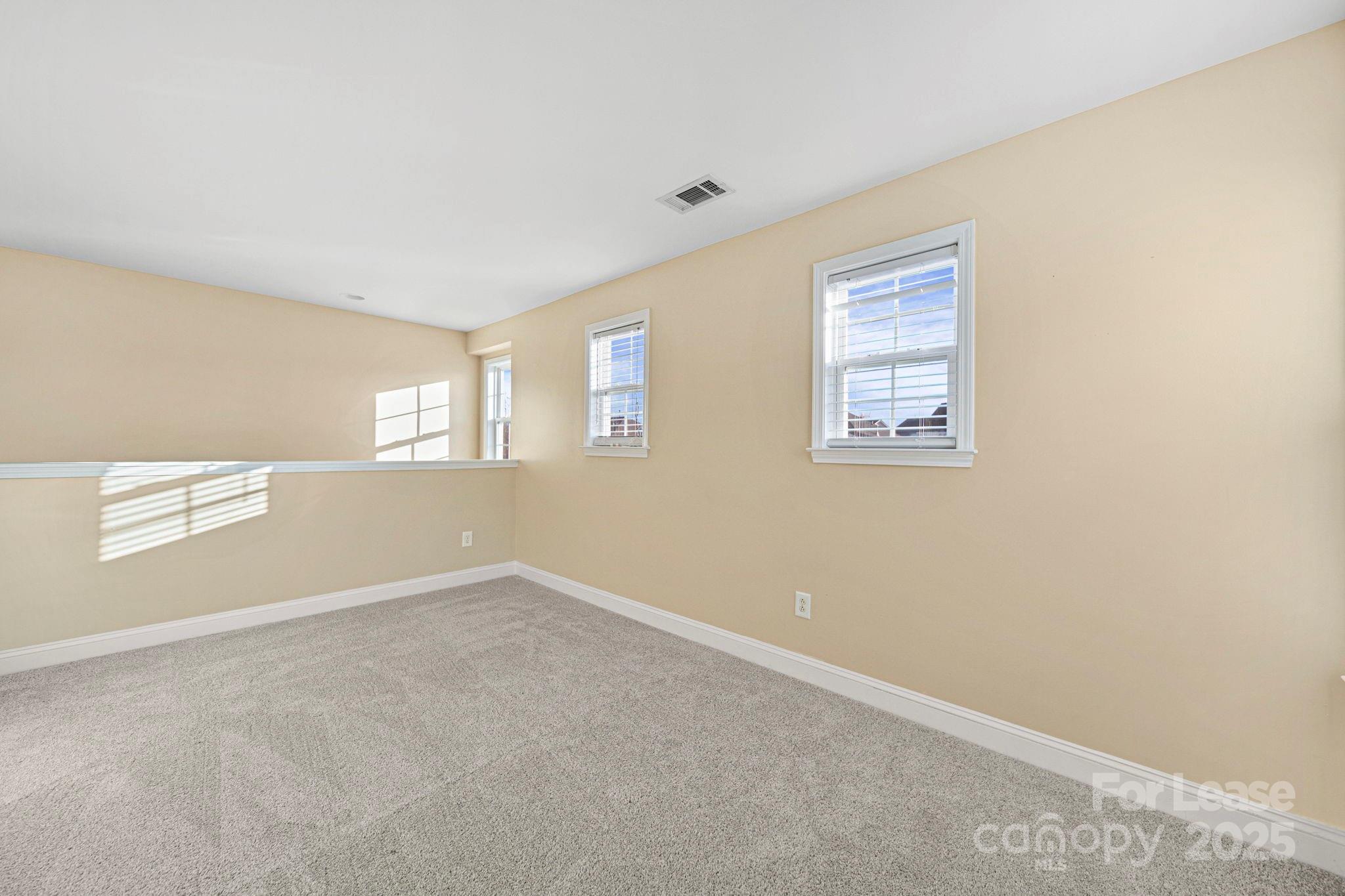 6223 Woodland Commons Drive, Charlotte, NC, 28269