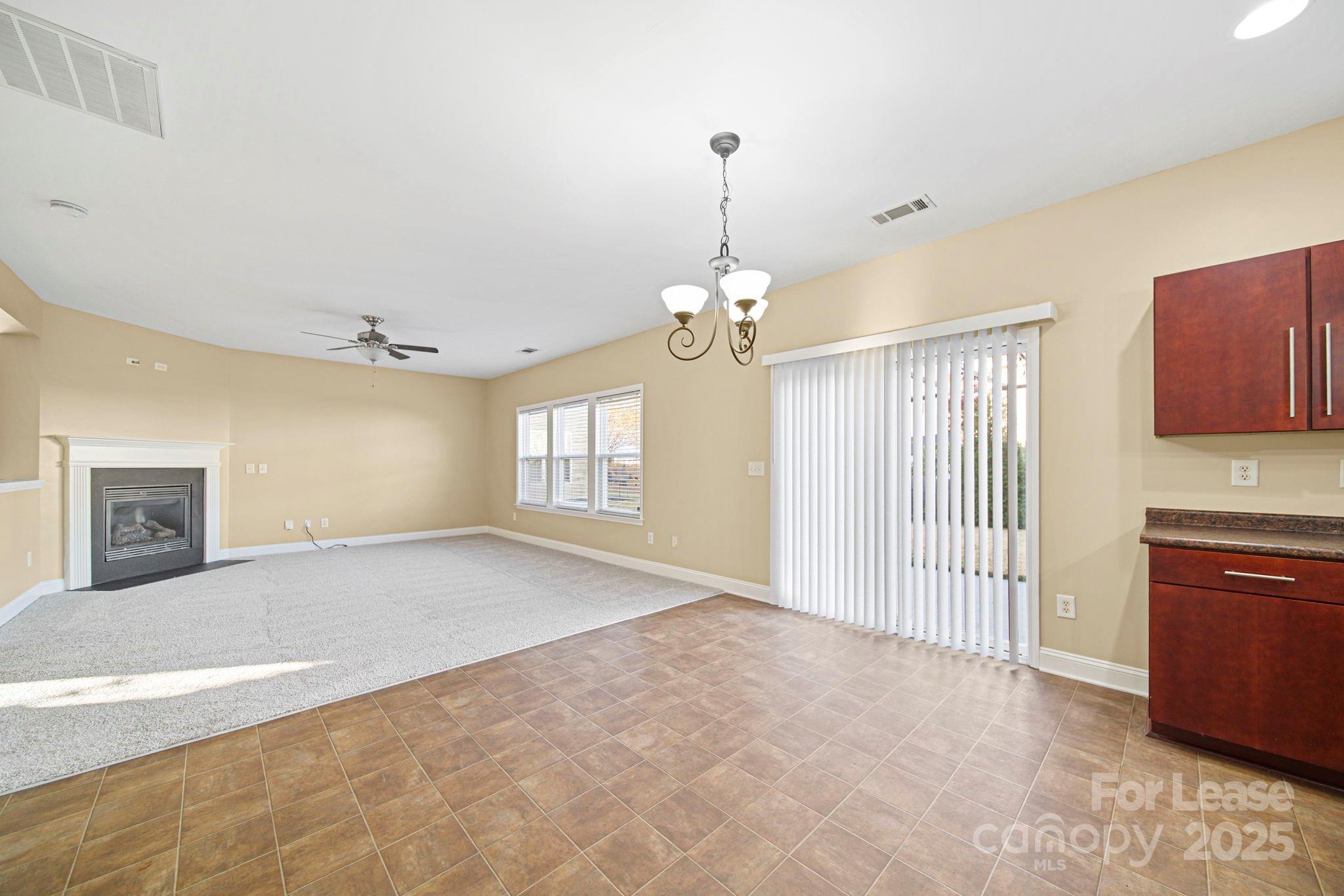 6223 Woodland Commons Drive, Charlotte, NC, 28269