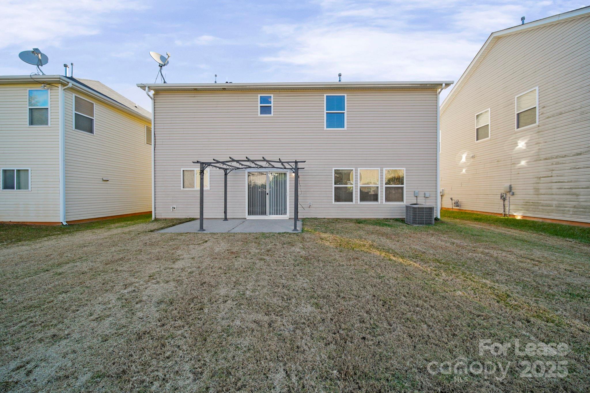 6223 Woodland Commons Drive, Charlotte, NC, 28269