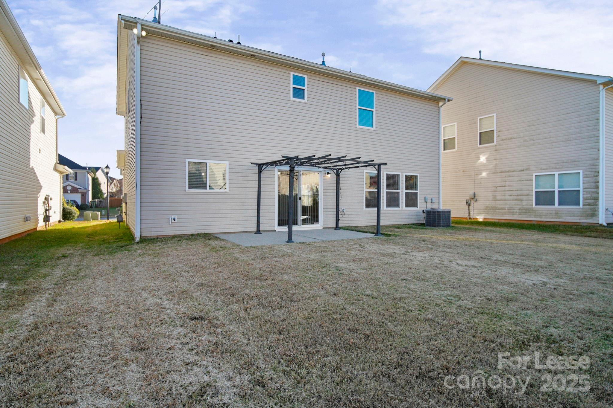 6223 Woodland Commons Drive, Charlotte, NC, 28269