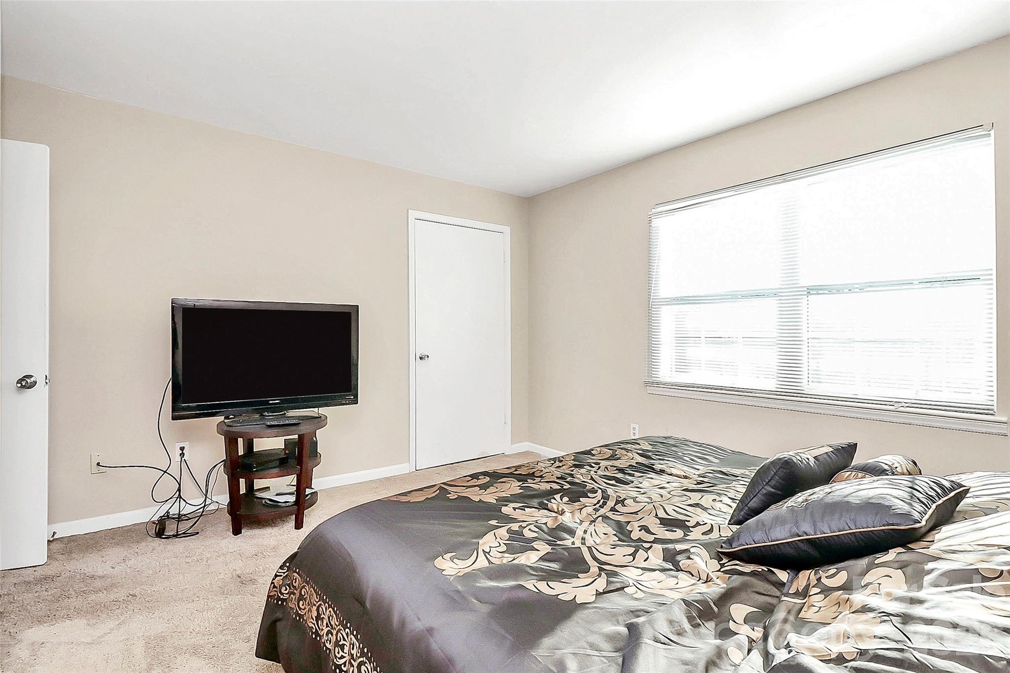 MLS #CAR4337973 image #6