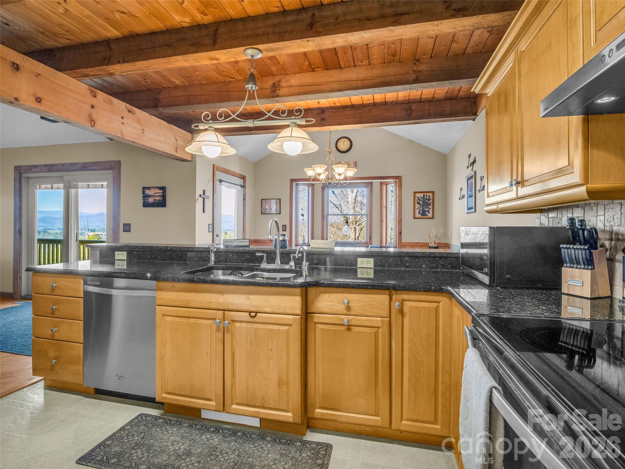 258 Deer Run, Hendersonville, NC, 28739