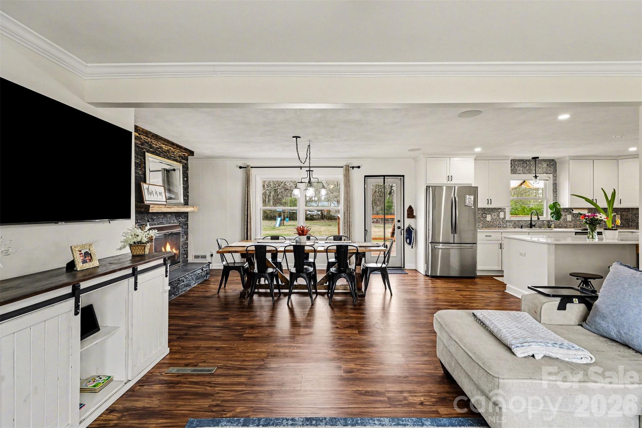 MLS #CAR4346496 image #2