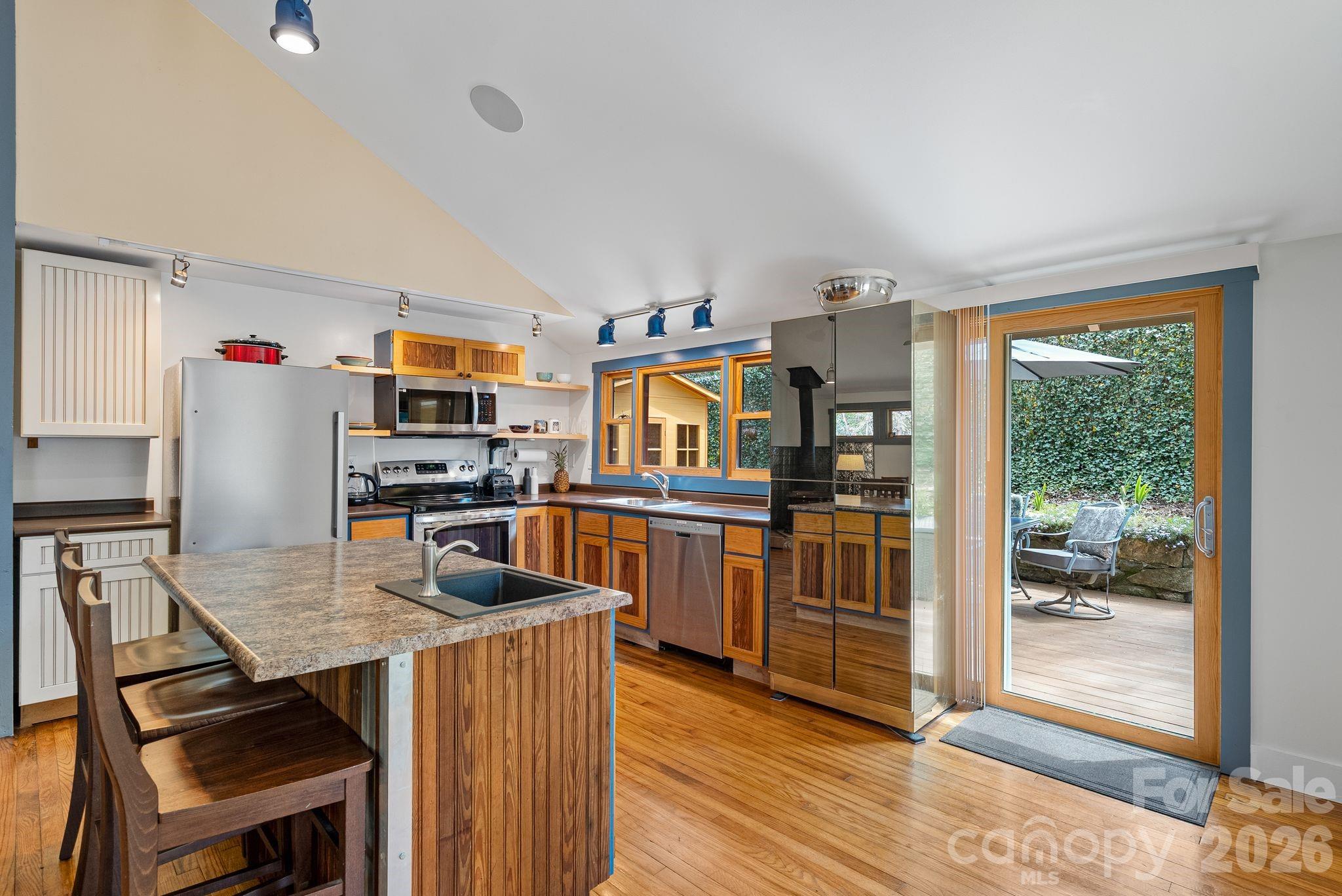 MLS #CAR4351821 image #8