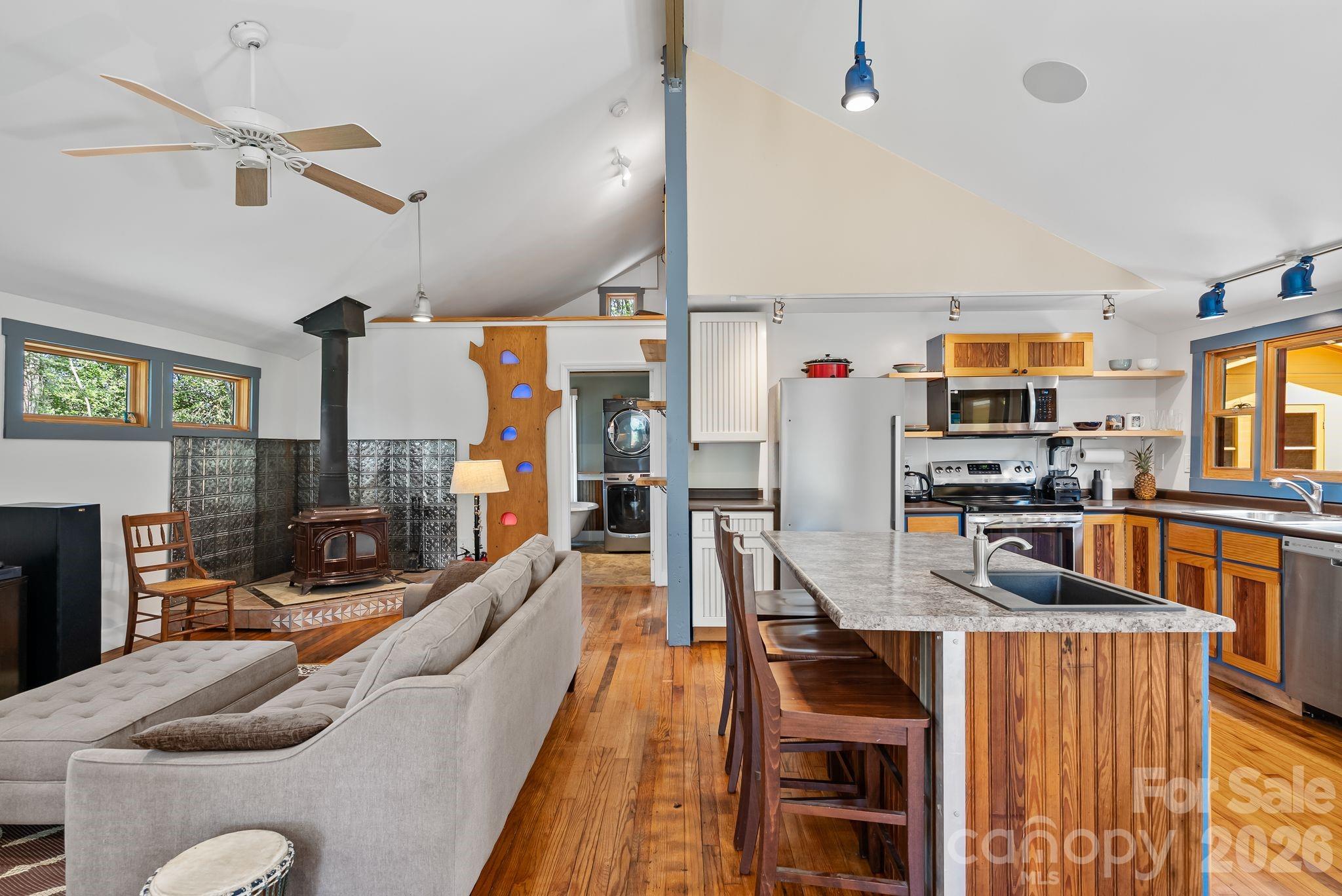 MLS #CAR4351821 image #10