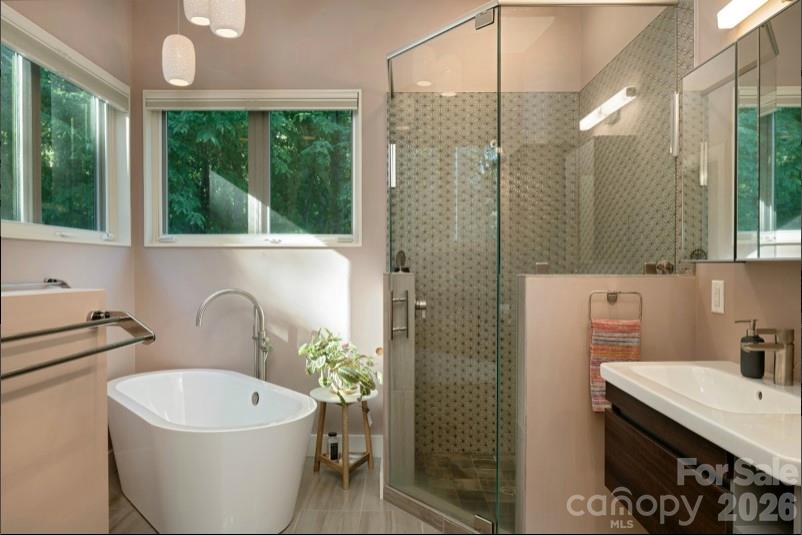 MLS #CAR4361940 image #16