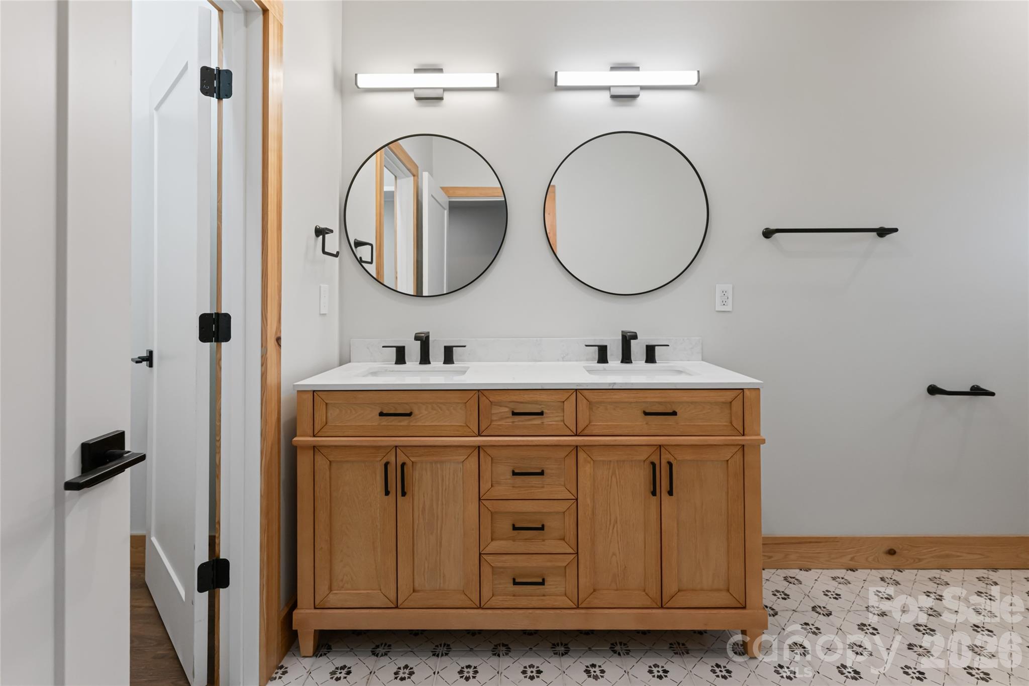 MLS #CAR4363754 image #21