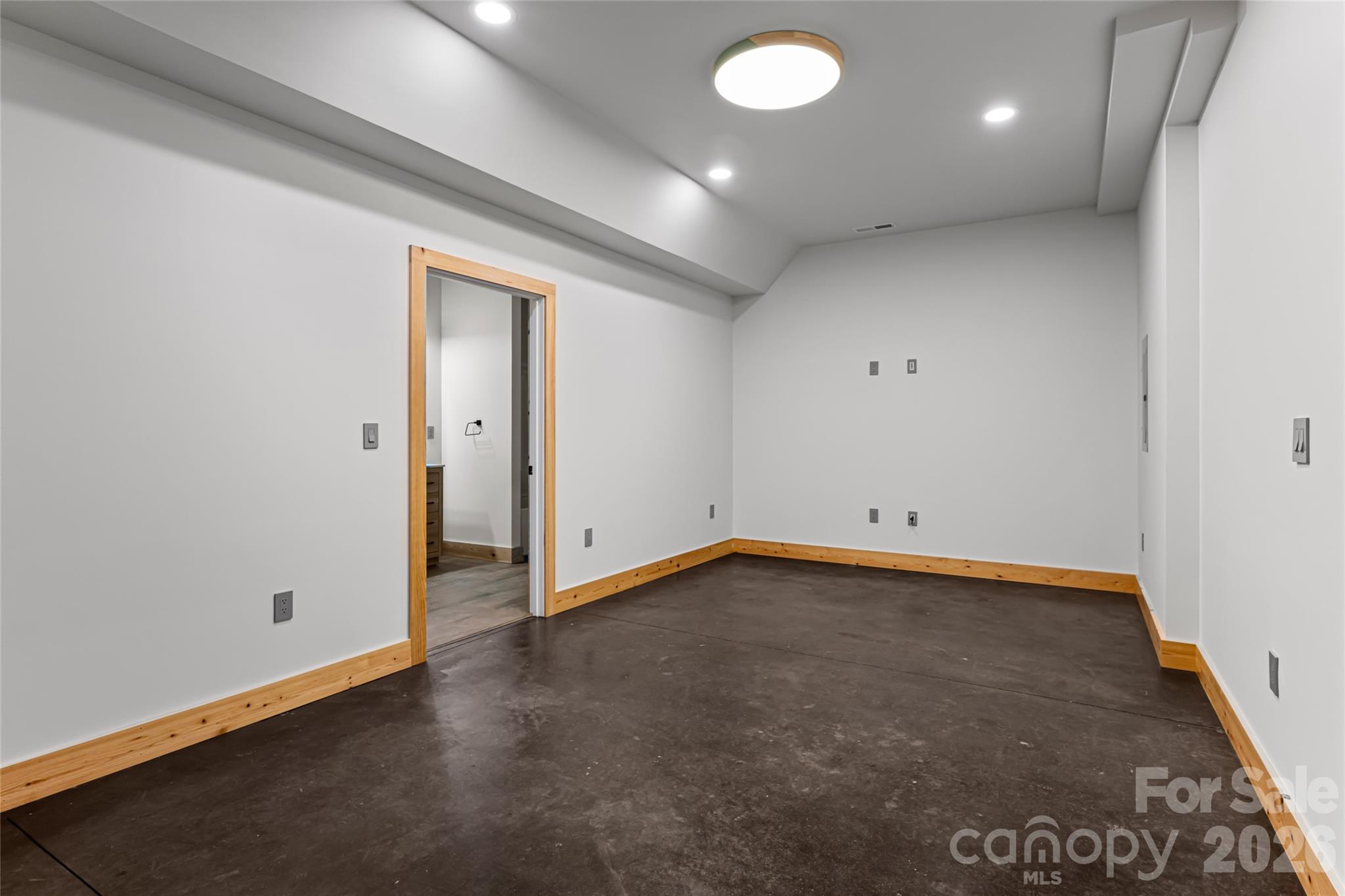 MLS #CAR4363754 image #26