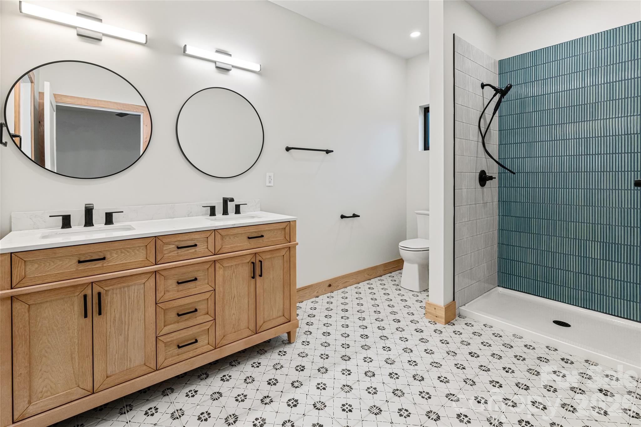 MLS #CAR4363754 image #20