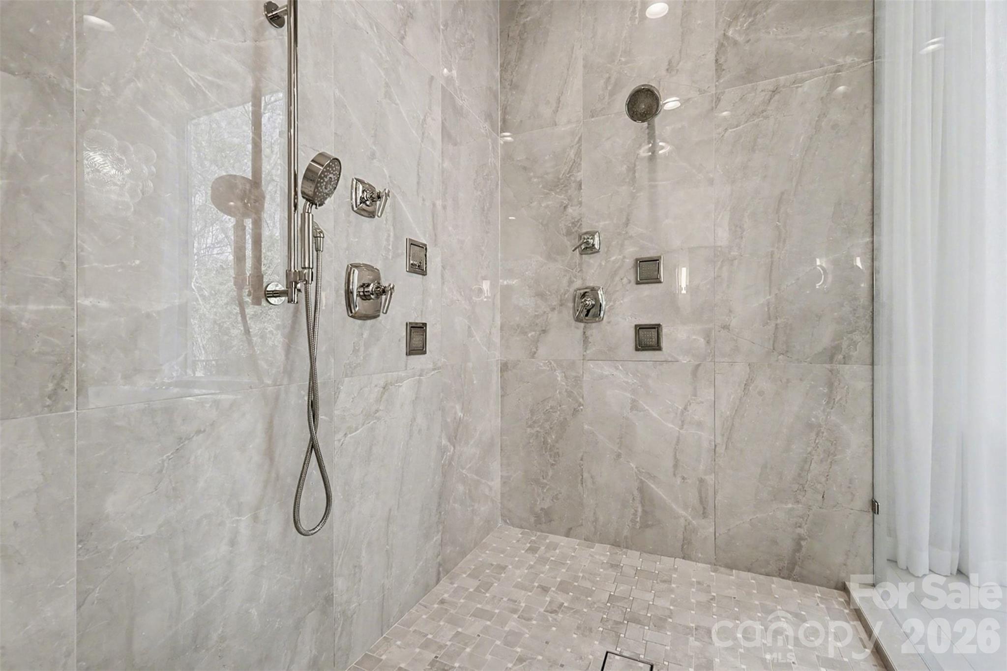 MLS #CAR4364336 image #22