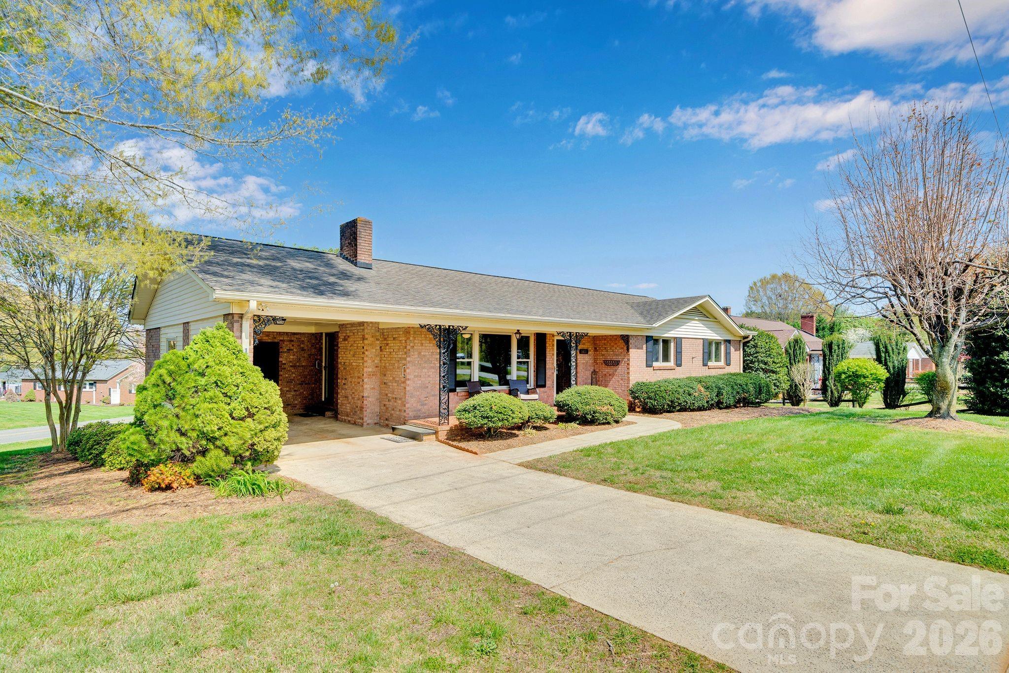 MLS #CAR4365271 image #1