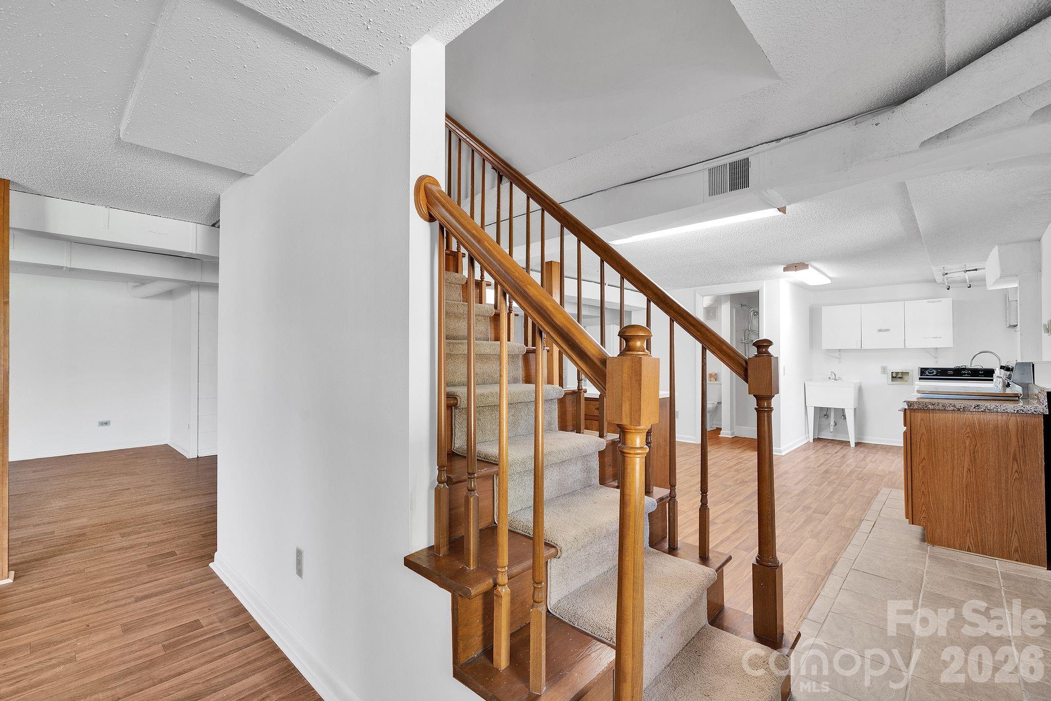 MLS #CAR4365271 image #24