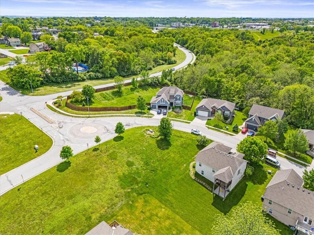 12217 Bennington Ave, Grandview, MO 64030