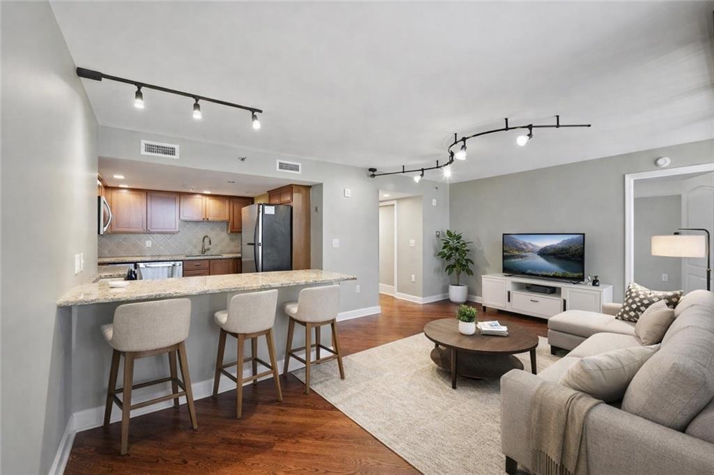 600-e-admiral-blvd-1603-kansas-city-mo-64106/hzid_d36f3e14