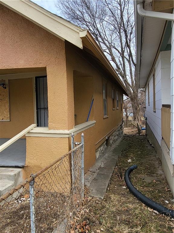 1905 Kansas Ave, Kansas City, MO 64127