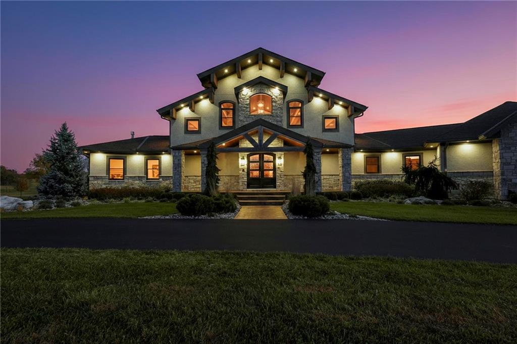 10807 Tiffany Springs Rd, Kansas City, MO 64153
