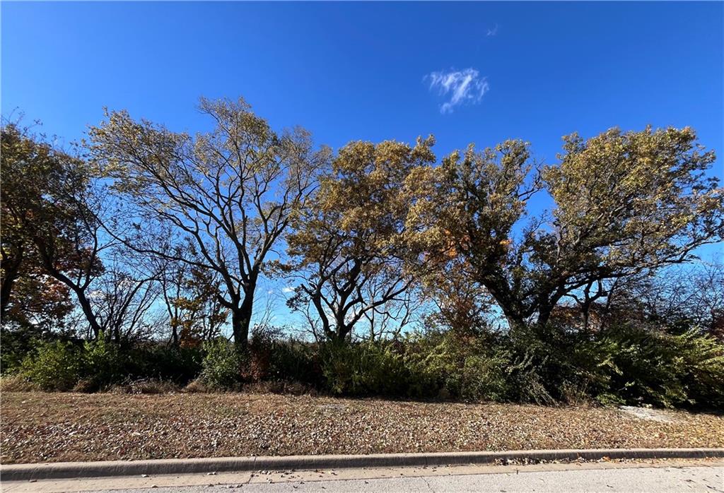 LOT 76 Ridge Rd, Parkville, MO 64152