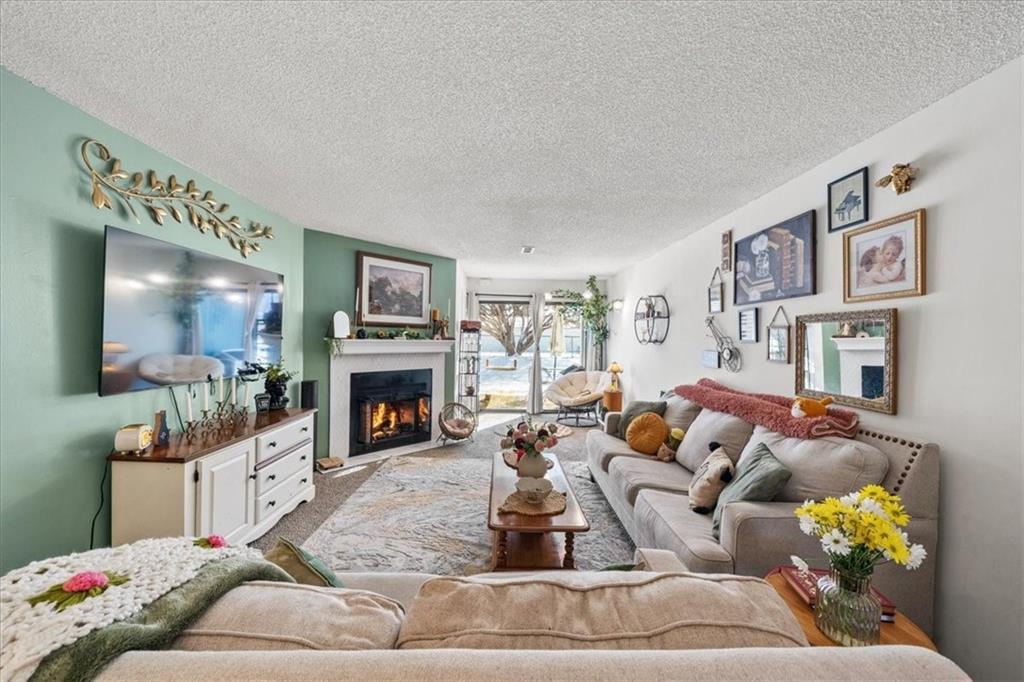 8143-holmes-rd-101-kansas-city-mo-64131/hzid_b5d2515a