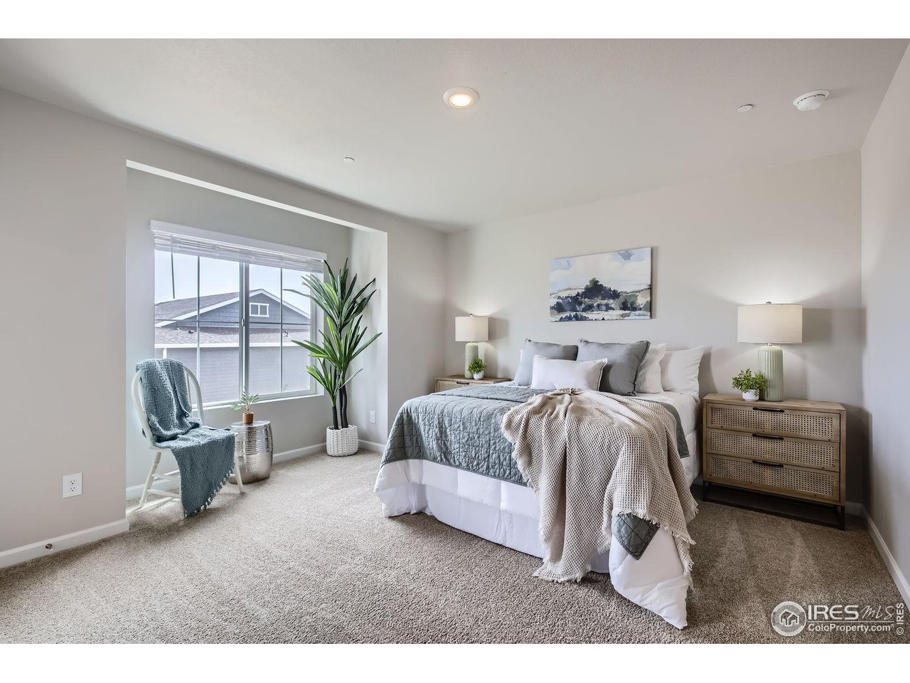 141 Robin Rd